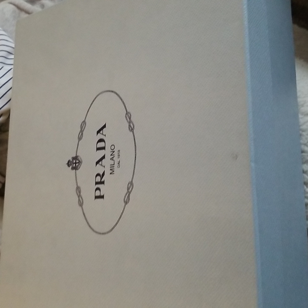 COPY - Prada's